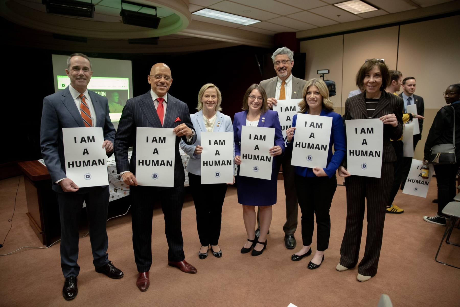 April 30, 2019: The Pennsylvania Senate Democrats hosted a screening of the 1971 documentary “Keep Your Trash,” followed by a discussion on economic justice to close out the 30-day statewide Call to Action on the Crisis of Poverty and Economic Insecurity at the capitol. 