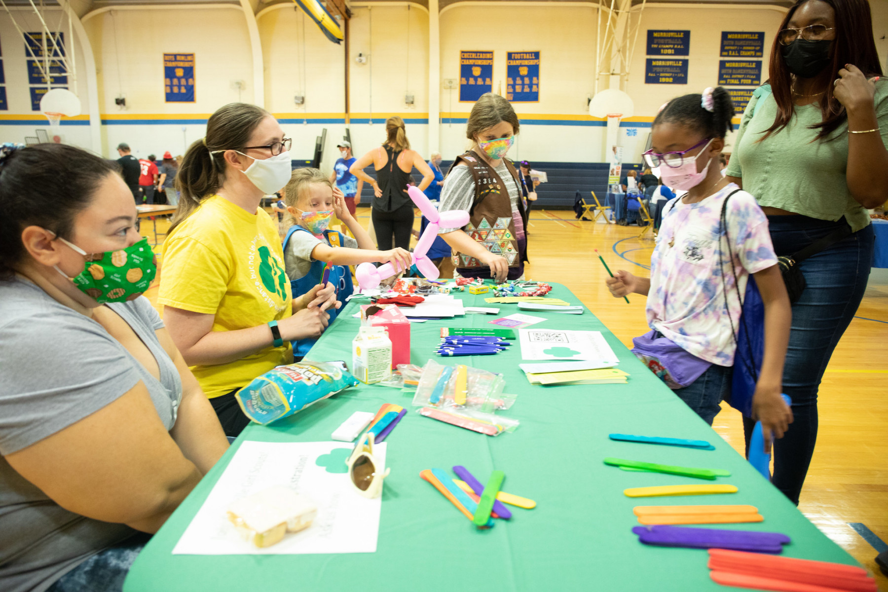 25 de septiembre de 2021: El senador Steve Santarsiero organiza el KidsFest anual