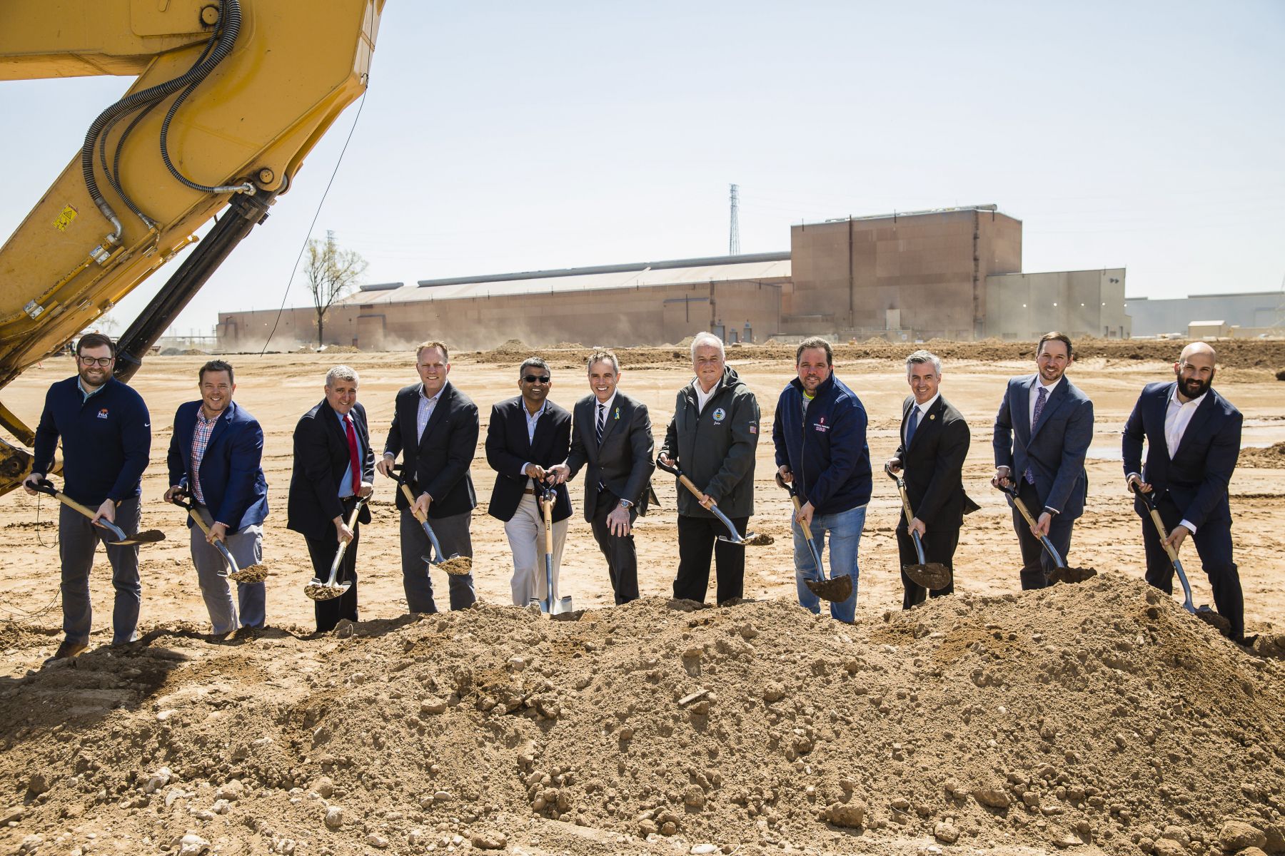 April 28, 2022: Sen. Santarsiero participated in the groundbreaking at NorthPoint Development, a 2,000-acre economic reimagining of the former U.S. Steel Fairless Hills Works in Falls Township, Bucks County.