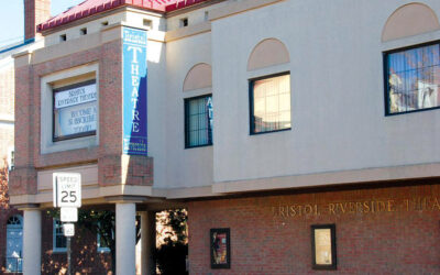 El senador Santarsiero y el diputado Davis consiguen 2 millones de dólares para la renovación del Bristol Riverside Theatre